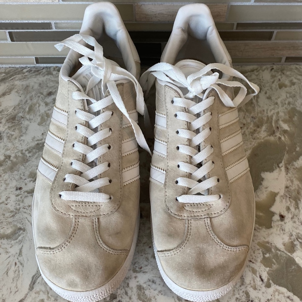 Adidas Gazelle sneakers